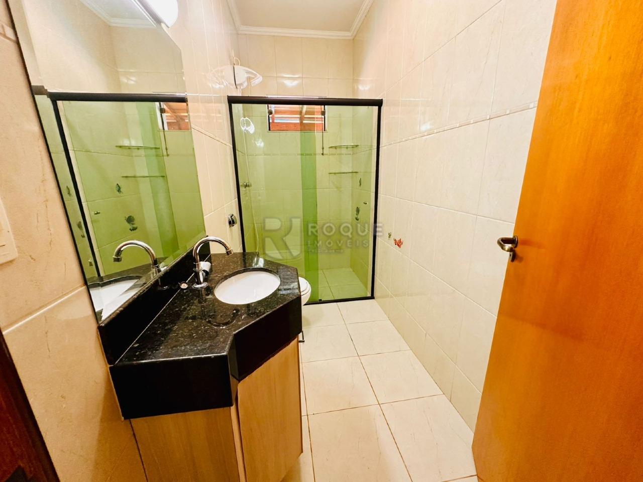 Casa em condomínio à venda no bairro Parque Residencial Roland: WC SUITE 2