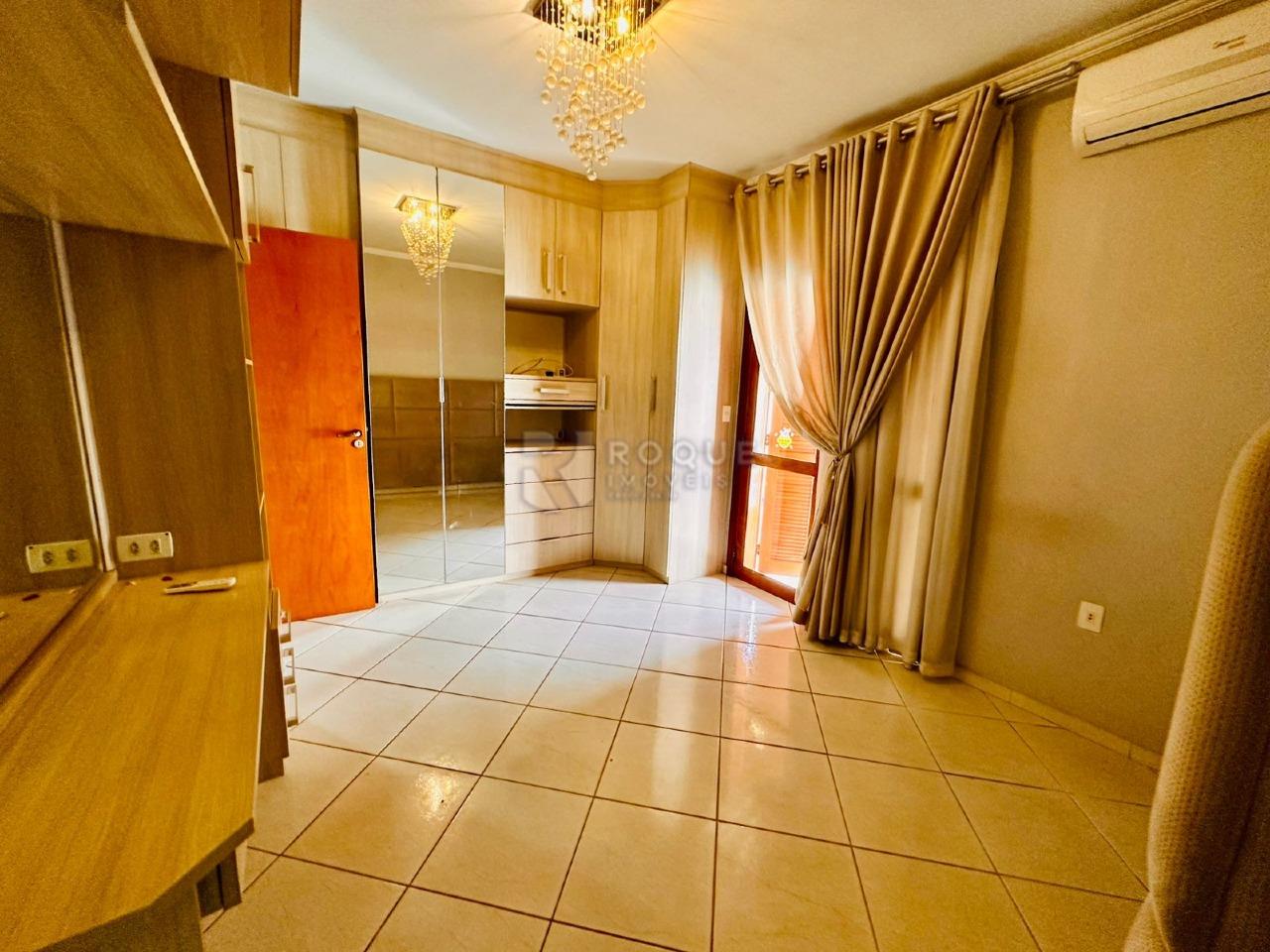 Casa em condomínio à venda no bairro Parque Residencial Roland: SUITE 1