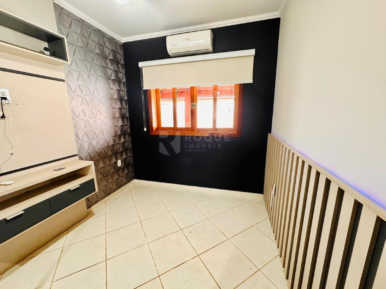 Casa em condomínio à venda no bairro Parque Residencial Roland: DORMITÓRIO 