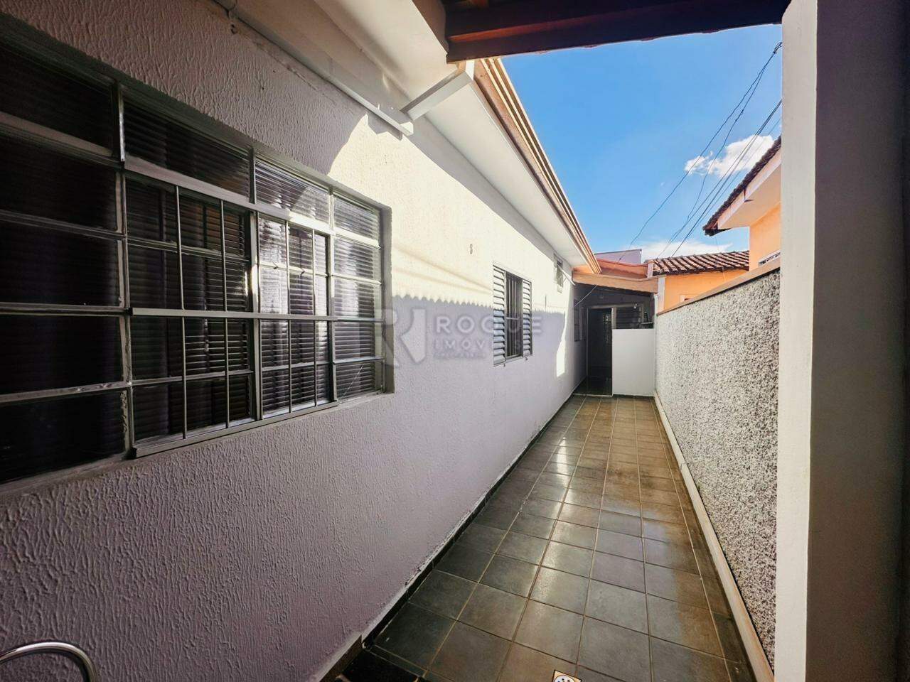 Casa Residencial à venda no bairro Jardim São Paulo: CORREDOR EXTERNO