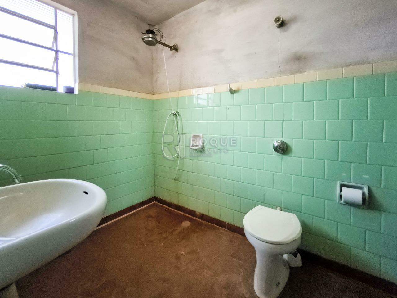 Casa Residencial à venda no bairro Cidade Jardim: BANHEIRO SOCIAL