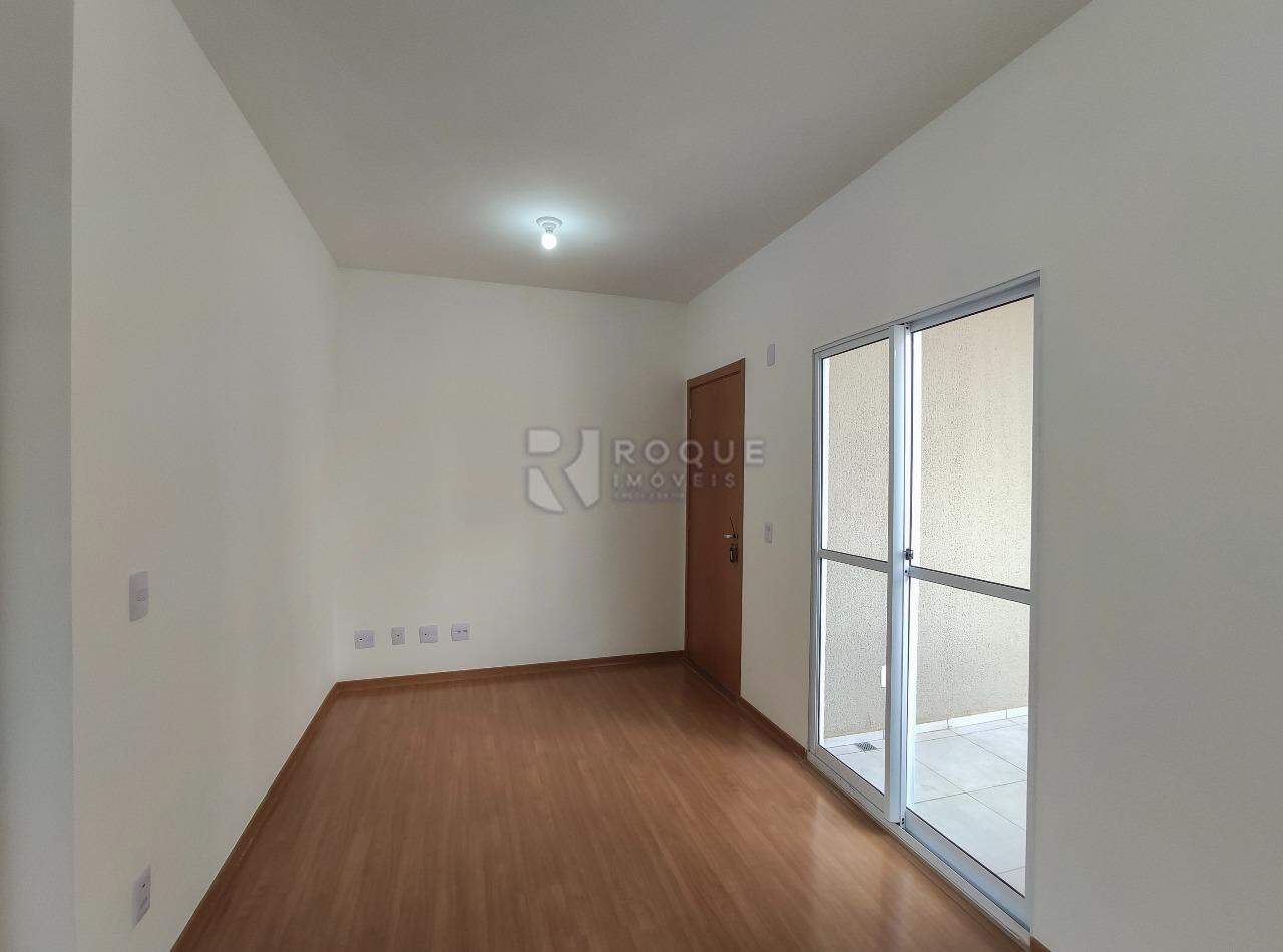 Apartamento à venda no bairro Graminha: Sala