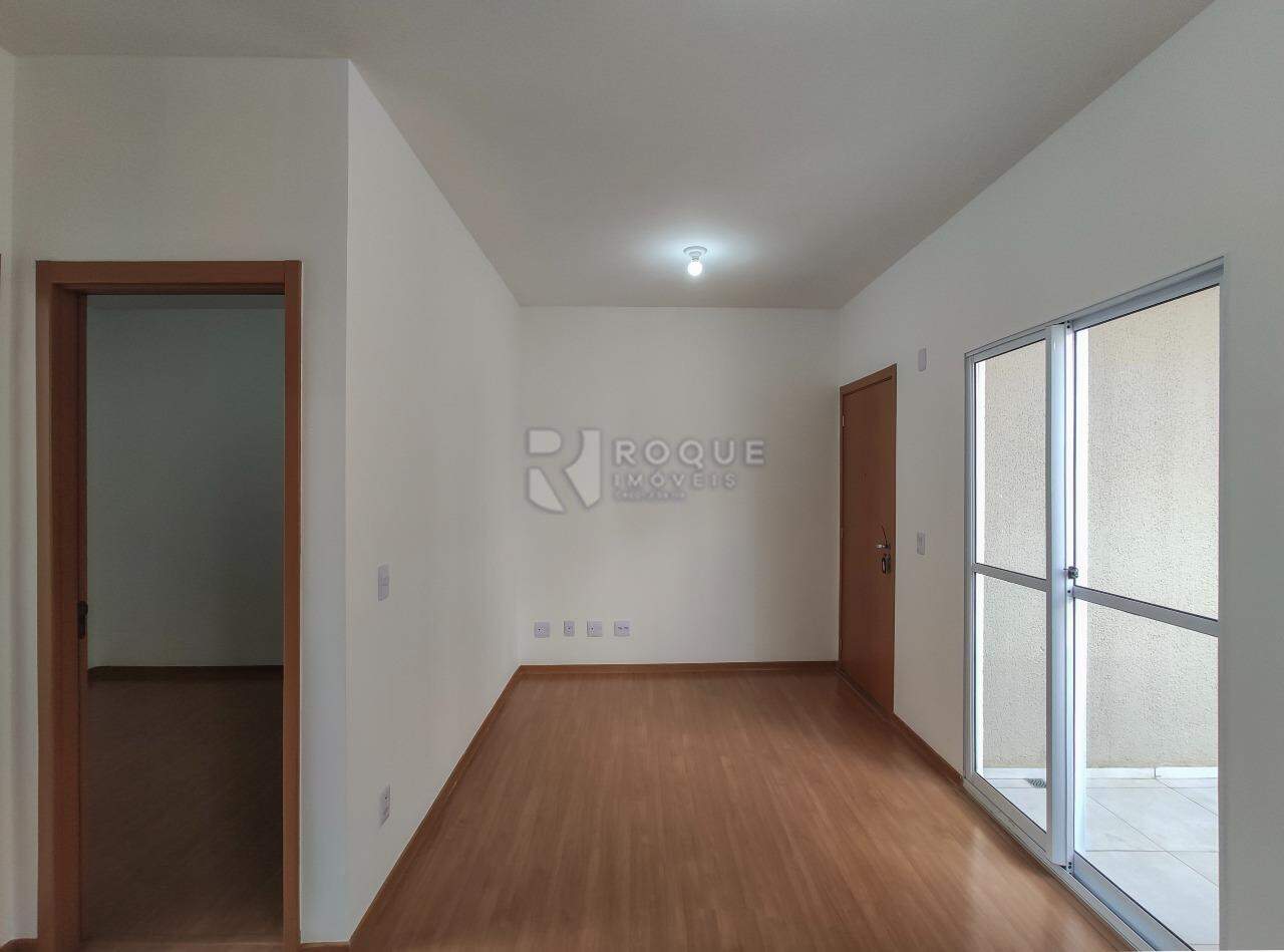 Apartamento à venda no bairro Graminha: Sala 