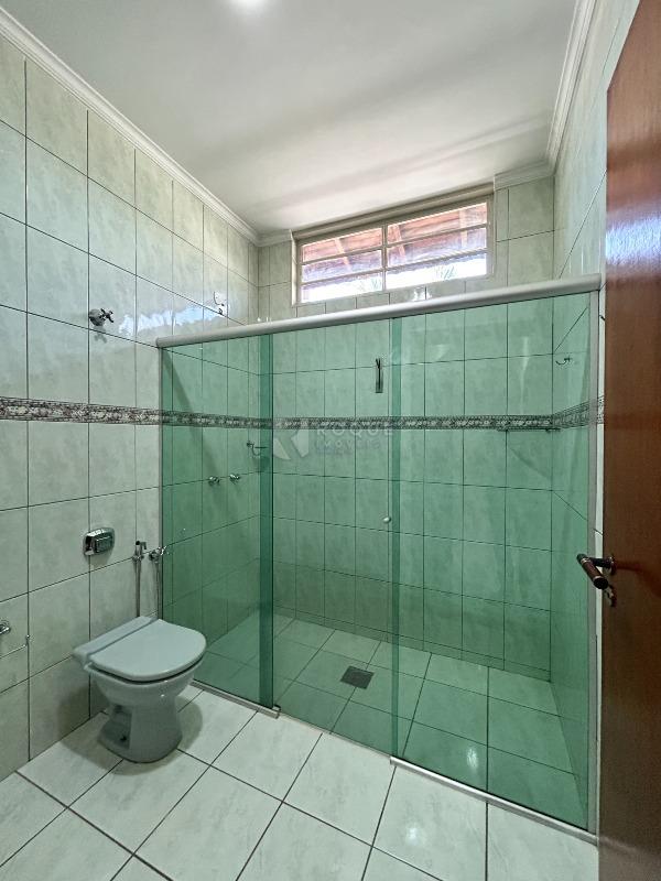 Casa Residencial para aluguel no bairro Jardim Caieira: WC social 