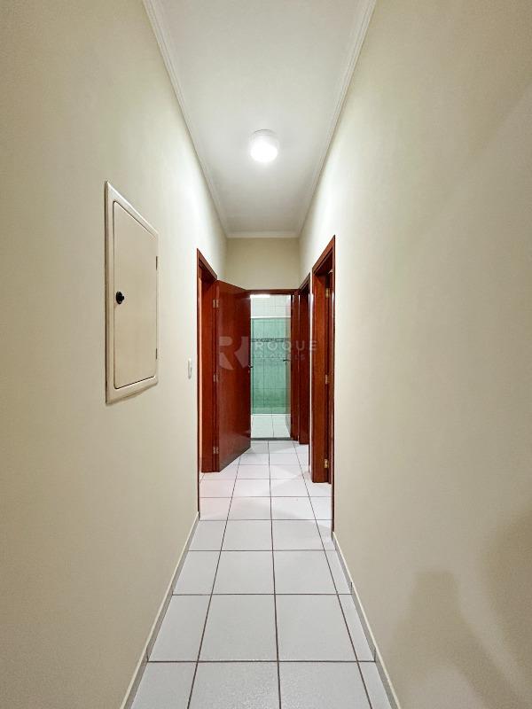 Casa Residencial para aluguel no bairro Jardim Caieira: Hall 