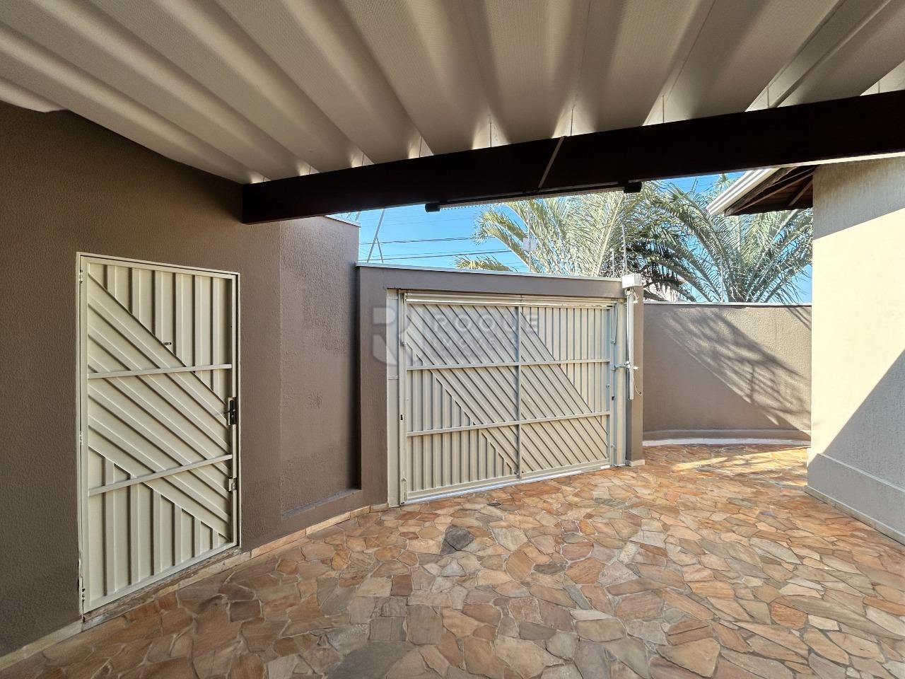 Casa Residencial para aluguel no bairro Jardim Caieira: Frente 