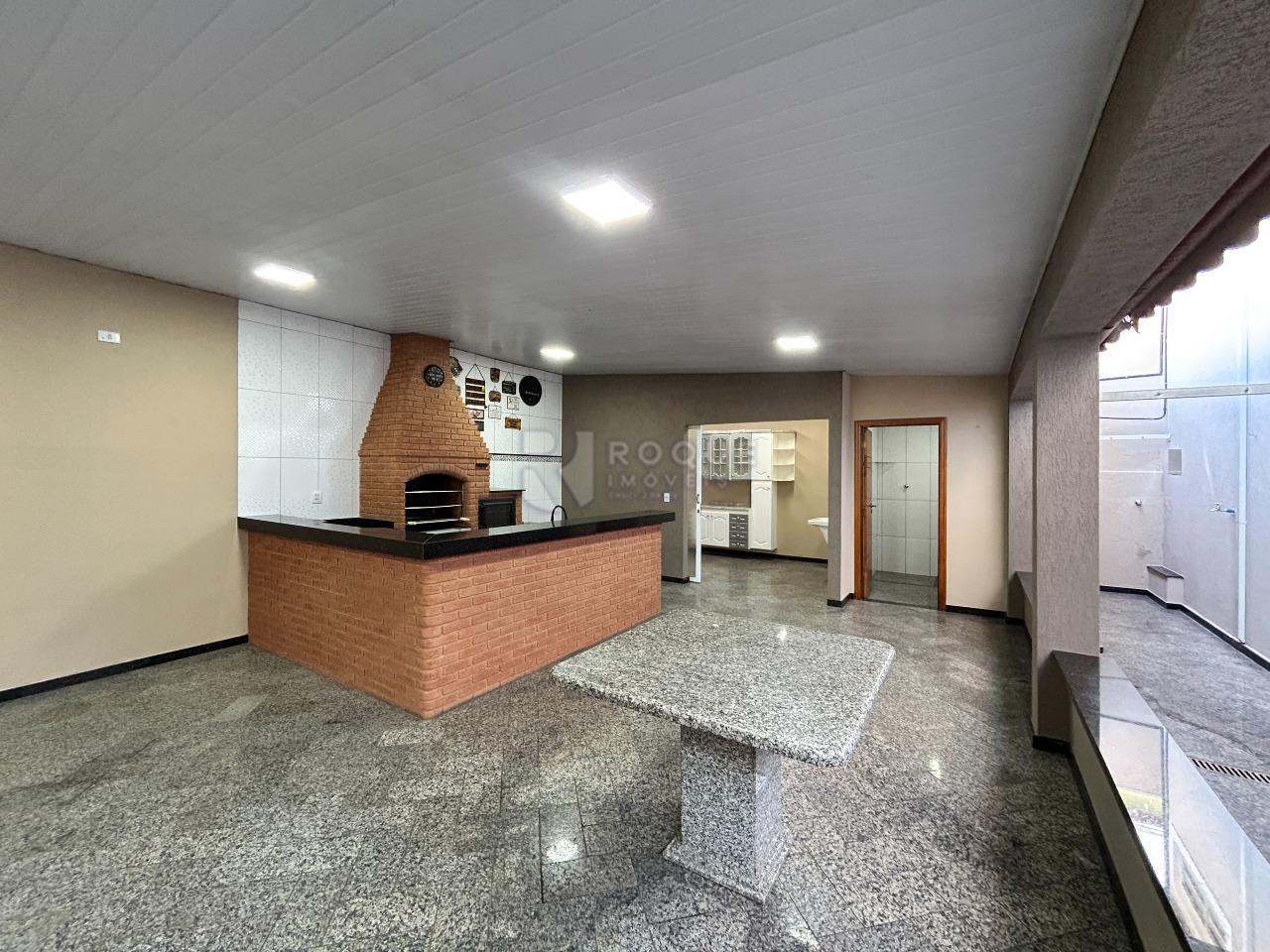 Casa Residencial para aluguel no bairro Jardim Caieira: Churrasqueira garagem 2