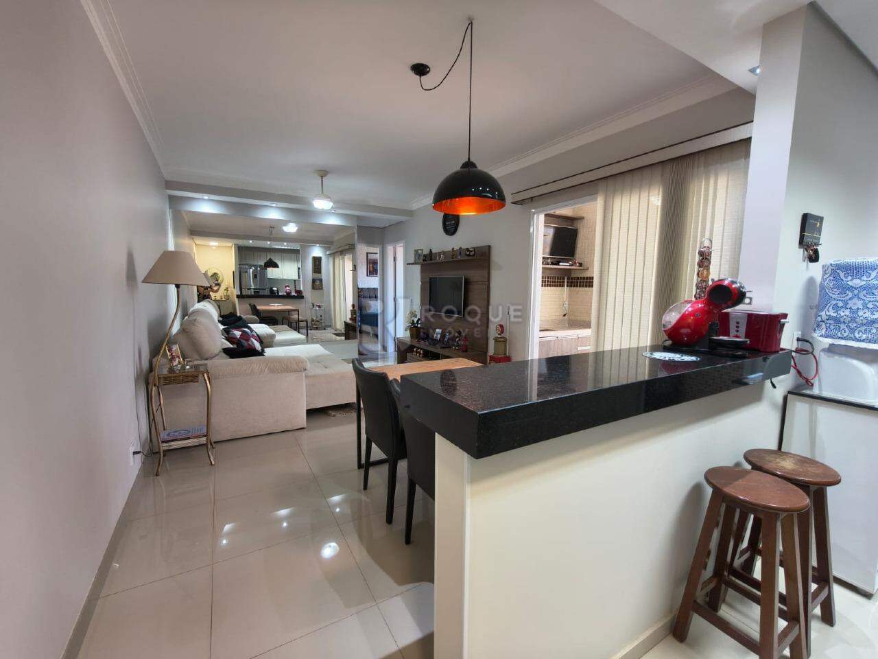 Apartamento à venda no bairro Desmembramento Oscar Antonio Breda: 