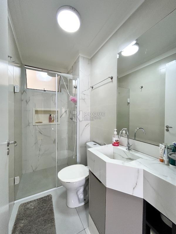 Apartamento para aluguel no bairro Vila Teixeira Marques: WC social 