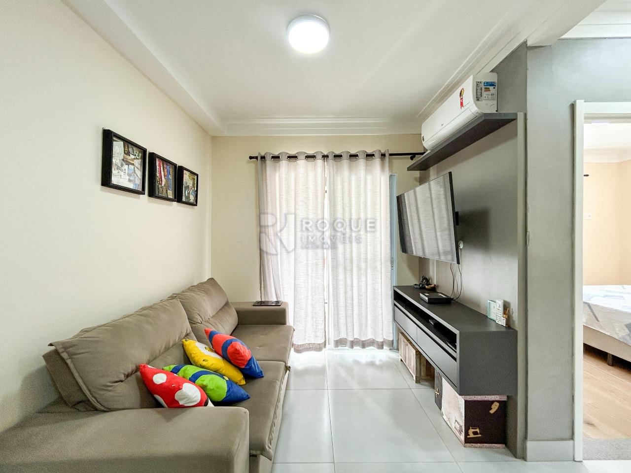 Apartamento para aluguel no bairro Vila Teixeira Marques: Sala 