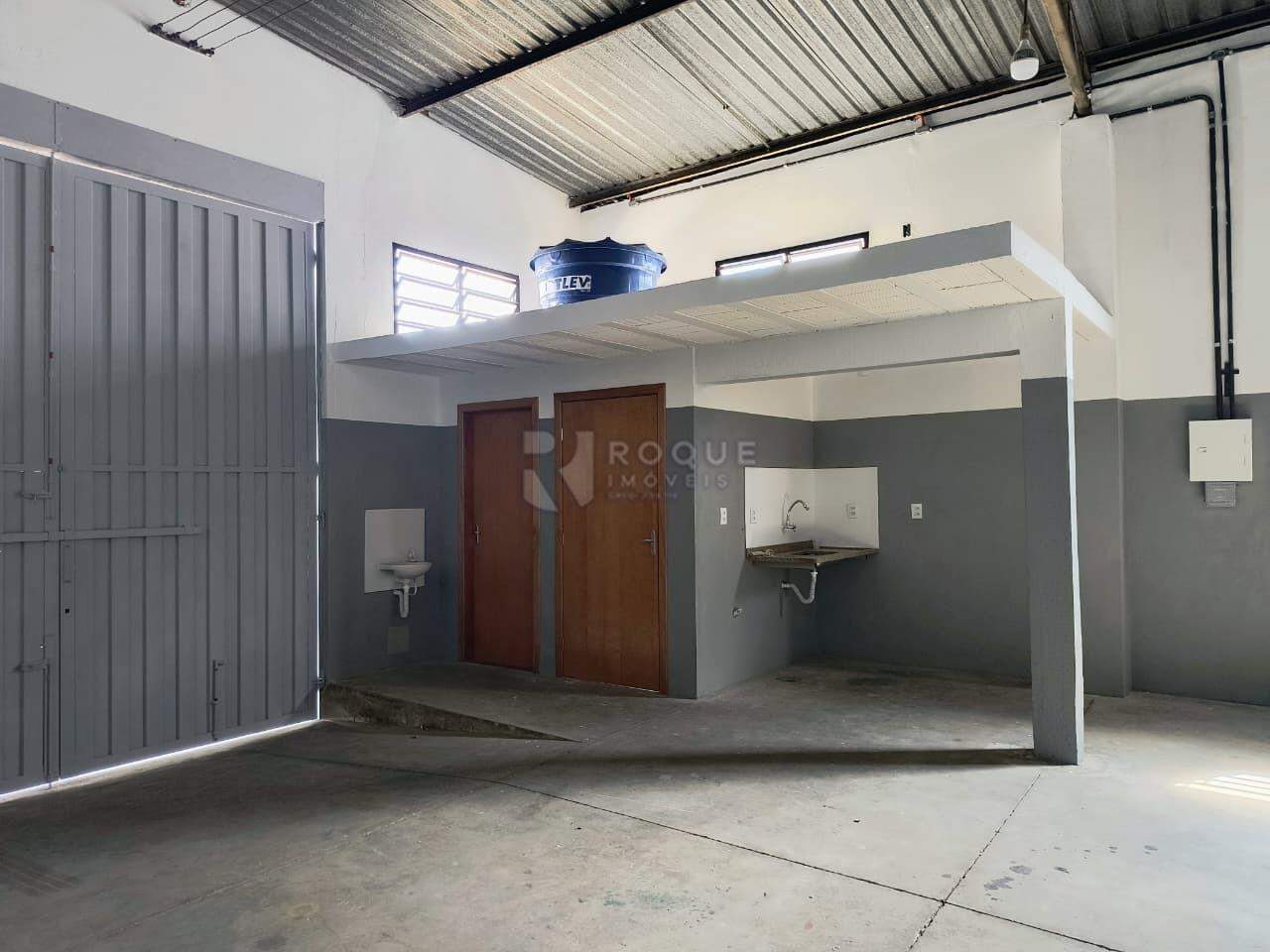 Barracão/Galpão para aluguel no bairro Jardim Anhanguera: Wc social