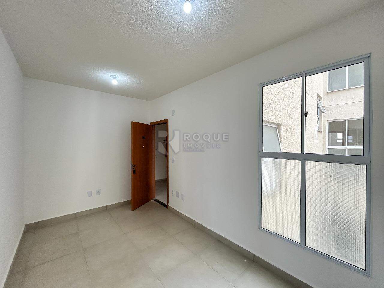 Apartamento para aluguel no bairro Fazenda Duas Barras: Sala 