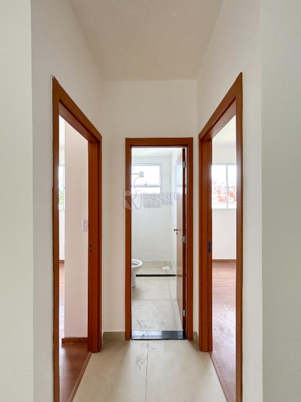 Apartamento para aluguel no bairro Fazenda Duas Barras: Hall 