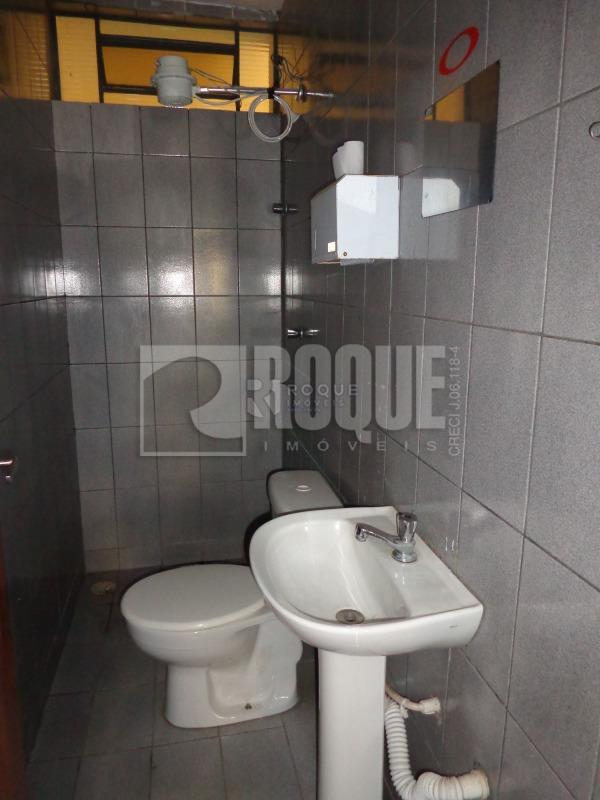 Barracão/Galpão à venda no bairro Jardim Residencial Granja Machado: WC 2