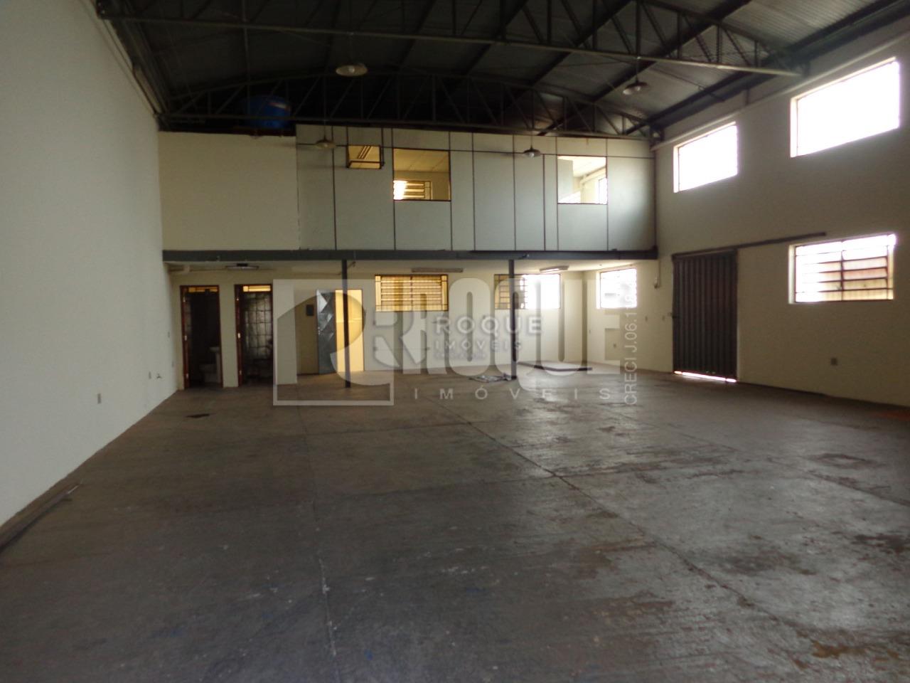 Barracão/Galpão à venda no bairro Jardim Residencial Granja Machado: Barracão Frente