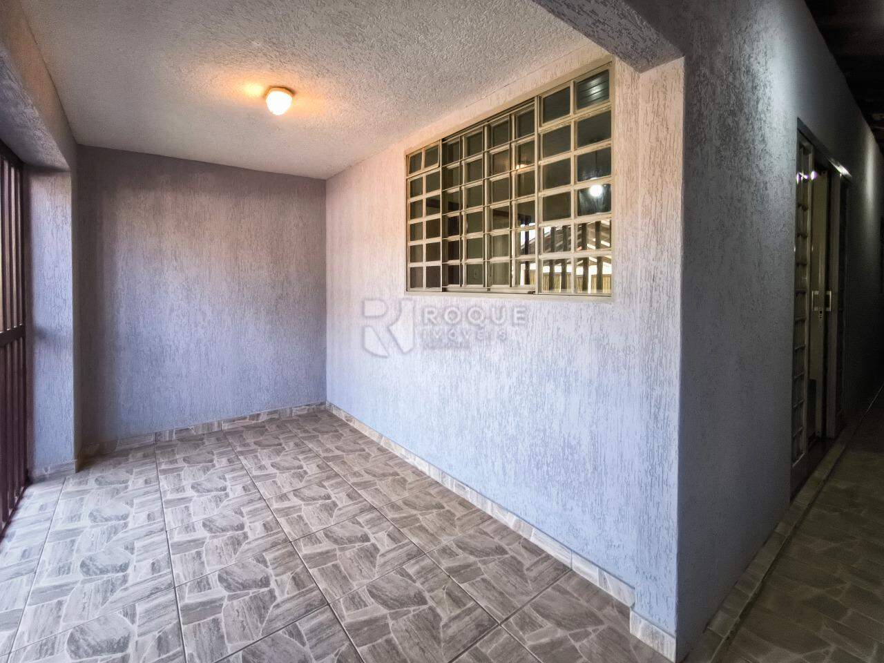 Casa Residencial à venda no bairro Vila Paulista: FRENTE