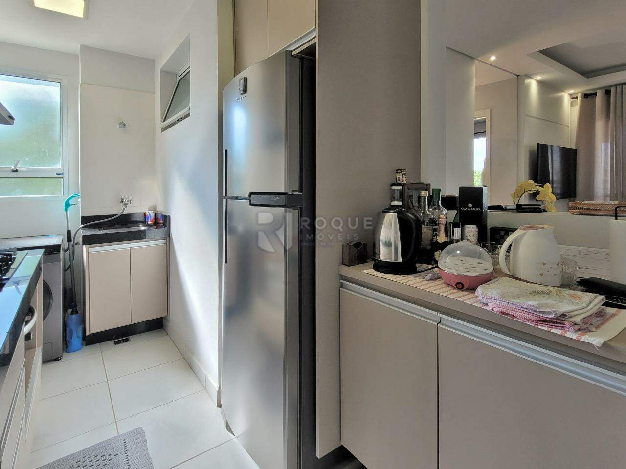 Apartamento à venda no bairro Vila Teixeira Marques: Cozinha