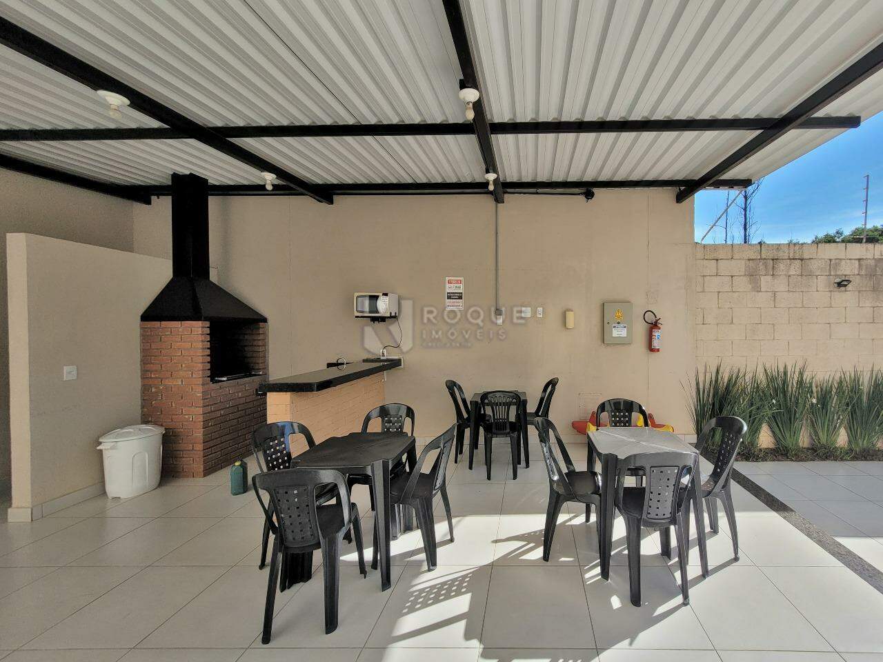Apartamento à venda no bairro Vila Teixeira Marques: Churrasqueira - Condomínio