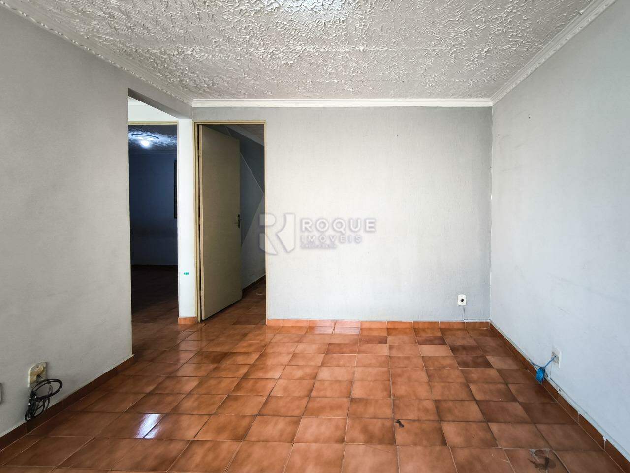 Apartamento à venda no bairro Jardim Olga Veroni: SALA DE ESTAR