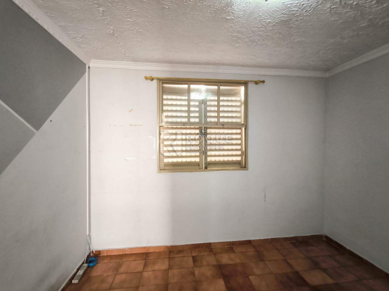 Apartamento à venda no bairro Jardim Olga Veroni: DORMITÓRIO 1