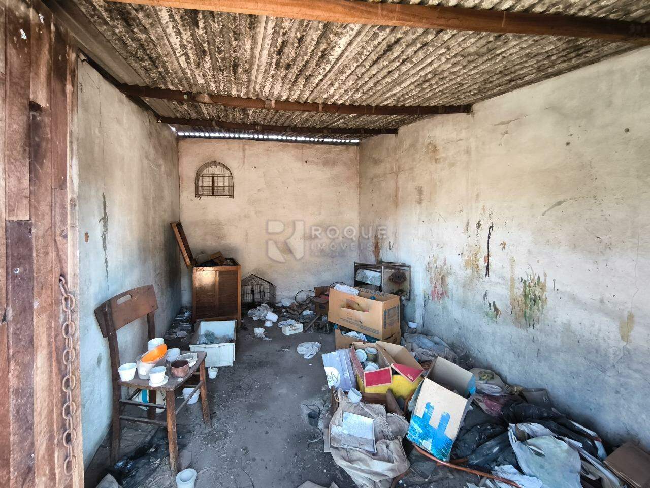 Casa Residencial à venda no bairro Jardim Nova Suiça: DESPEJO