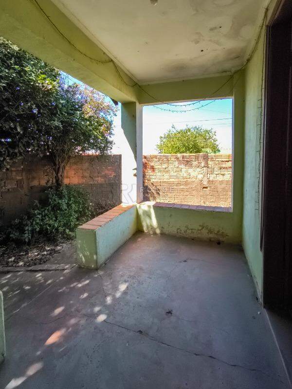 Casa Residencial à venda no bairro Jardim Nova Suiça: VARANDA