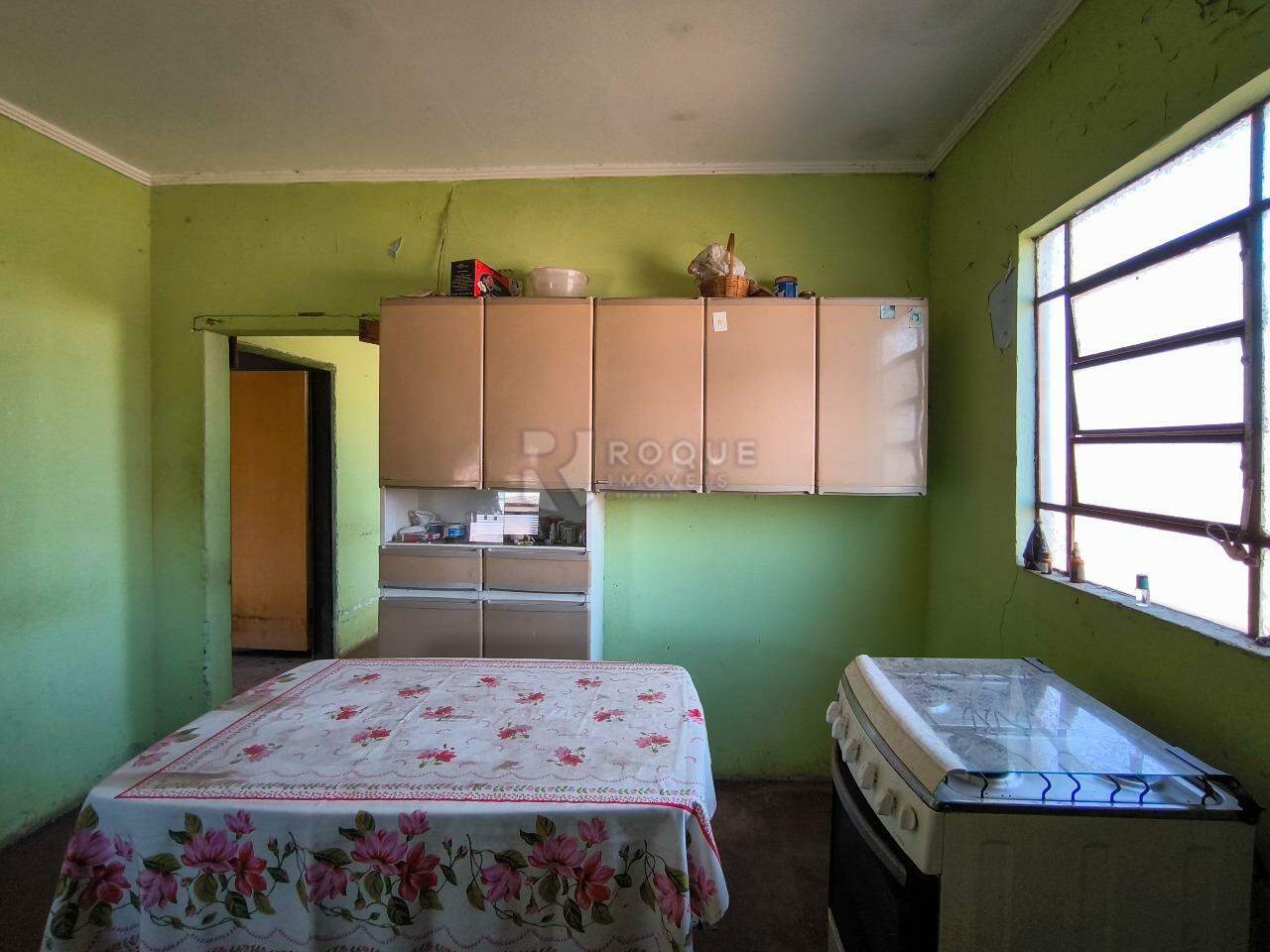 Casa Residencial à venda no bairro Jardim Nova Suiça: COZINHA