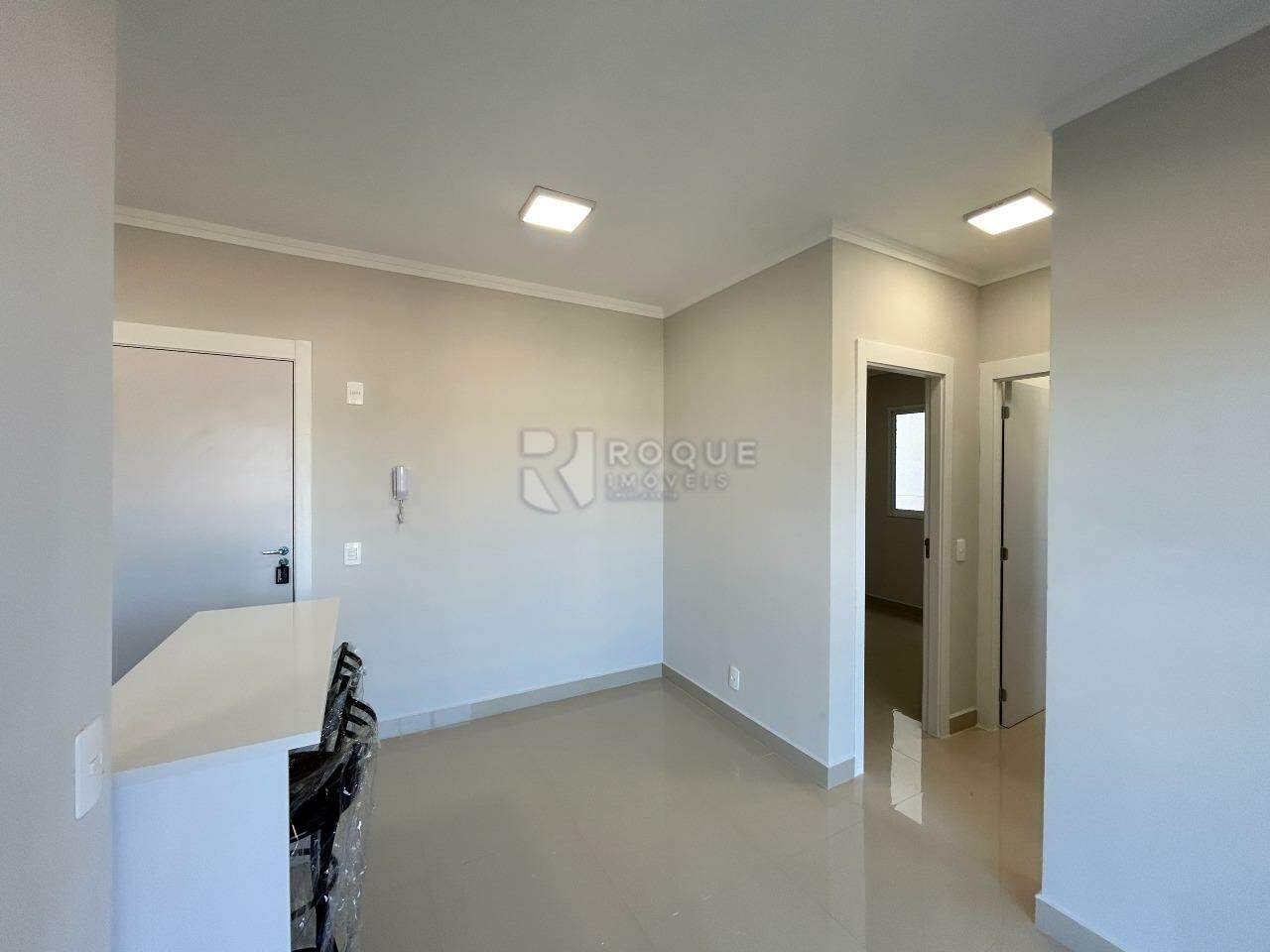 Apartamento para aluguel no bairro Jardim Esteves: Sala