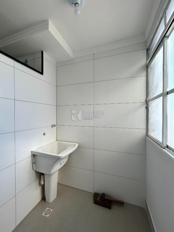 Apartamento para aluguel no bairro Jardim Olga Veroni: Área de serviço 