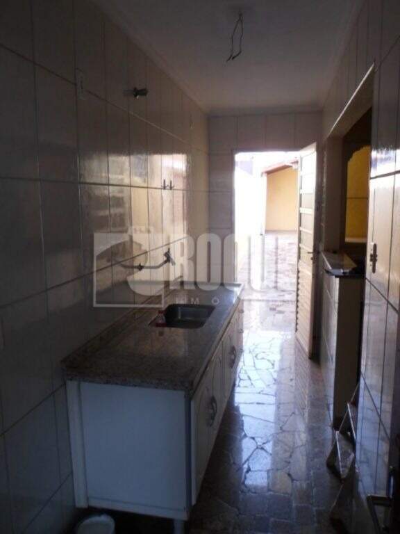 Casa Residencial à venda no bairro Jardim Consoli: Cozinha 