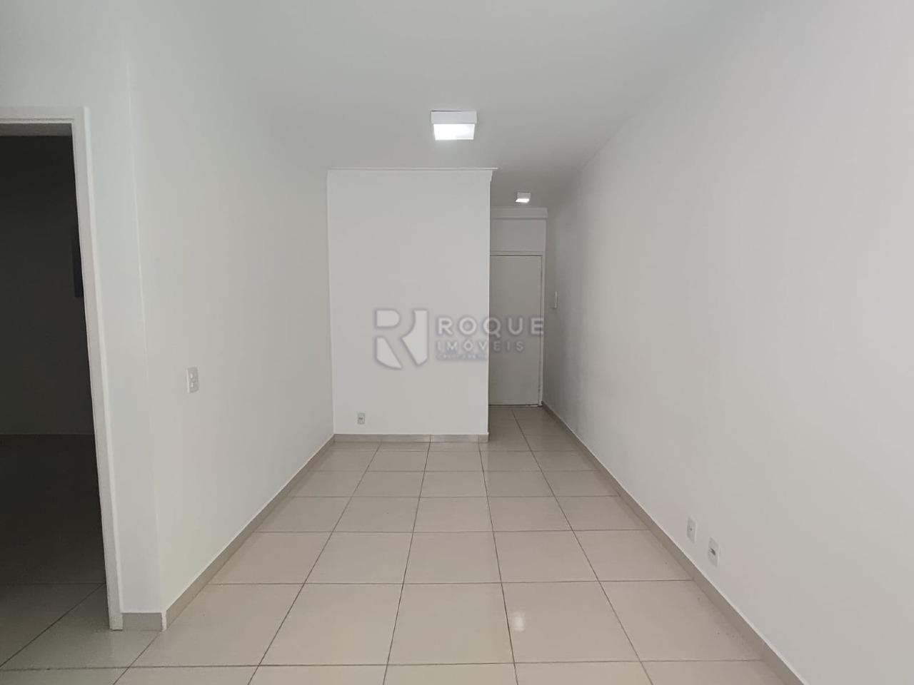 Apartamento para aluguel no bairro Vila Queiroz: Sala