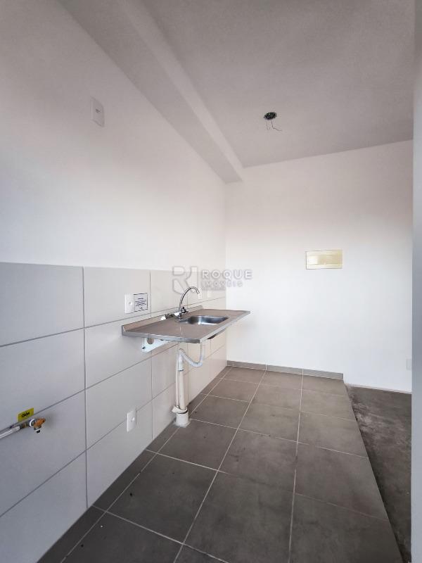 Apartamento à venda no bairro Graminha: COZINHA