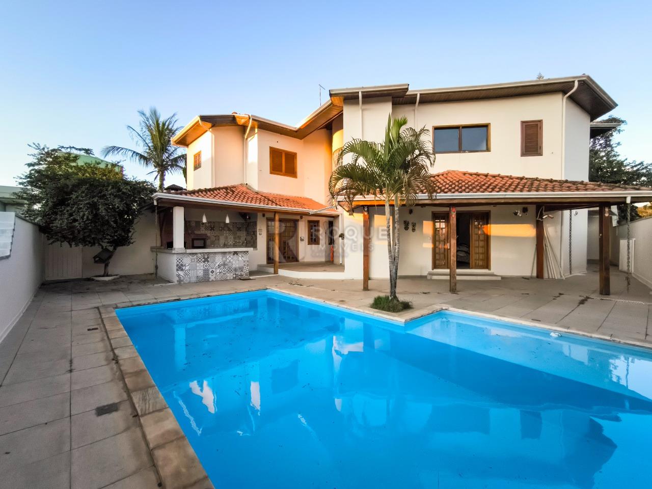 Casa em condomínio à venda no bairro Jardim Terras de Santa Elisa: ÁREA EXTERNA