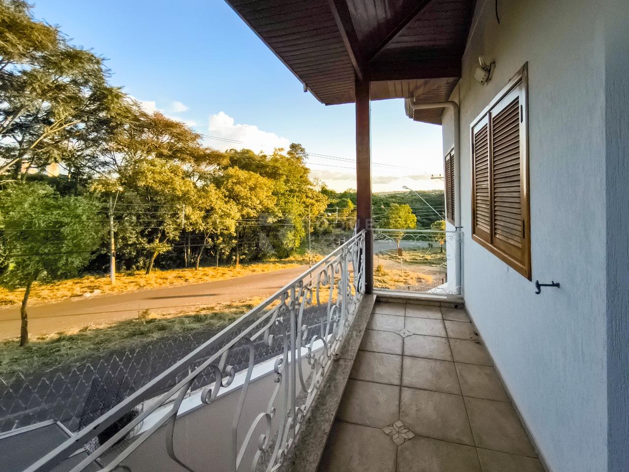 Casa em condomínio à venda no bairro Jardim Terras de Santa Elisa: SACADA SUÍTE MASTER