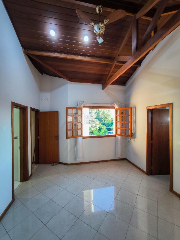 Casa em condomínio à venda no bairro Jardim Terras de Santa Elisa: SUÍTE 1