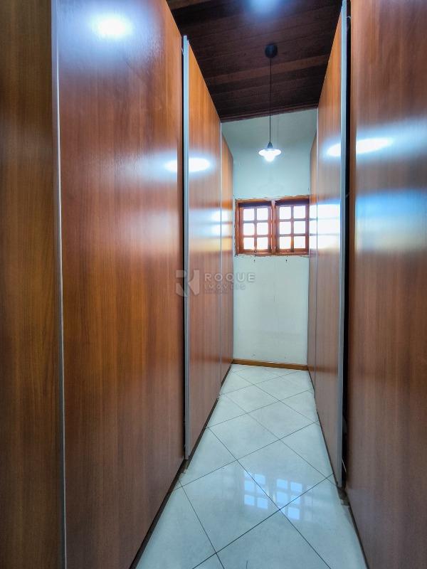 Casa em condomínio à venda no bairro Jardim Terras de Santa Elisa: CLOSET SUÍTE MASTER