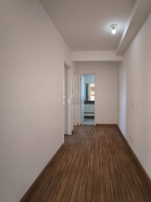 Apartamento à venda no bairro Jardim Esmeralda: CORREDOR INTERNO