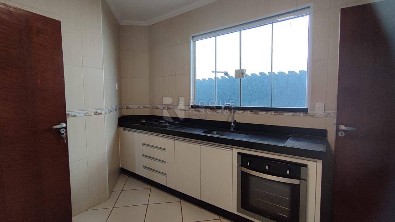 Casa em condomínio para aluguel no bairro Parque Egisto Ragazzo: 