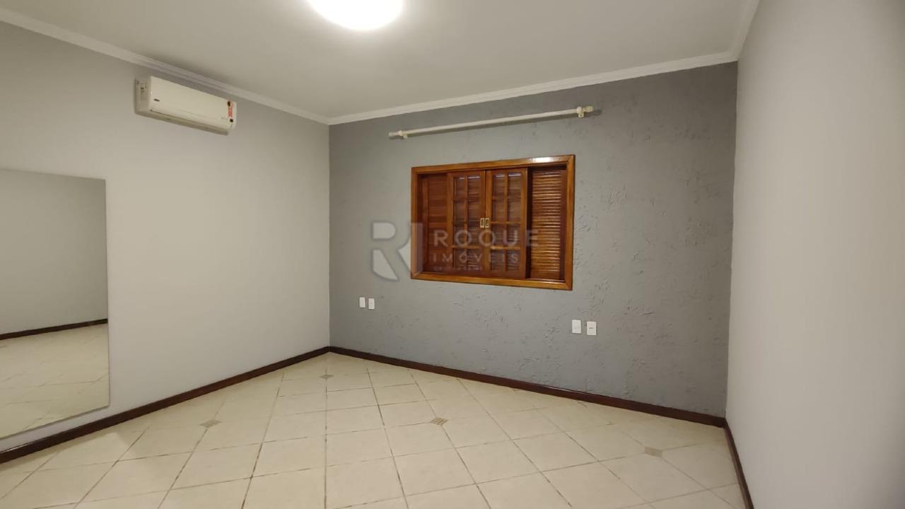 Casa em condomínio para aluguel no bairro Parque Egisto Ragazzo: 