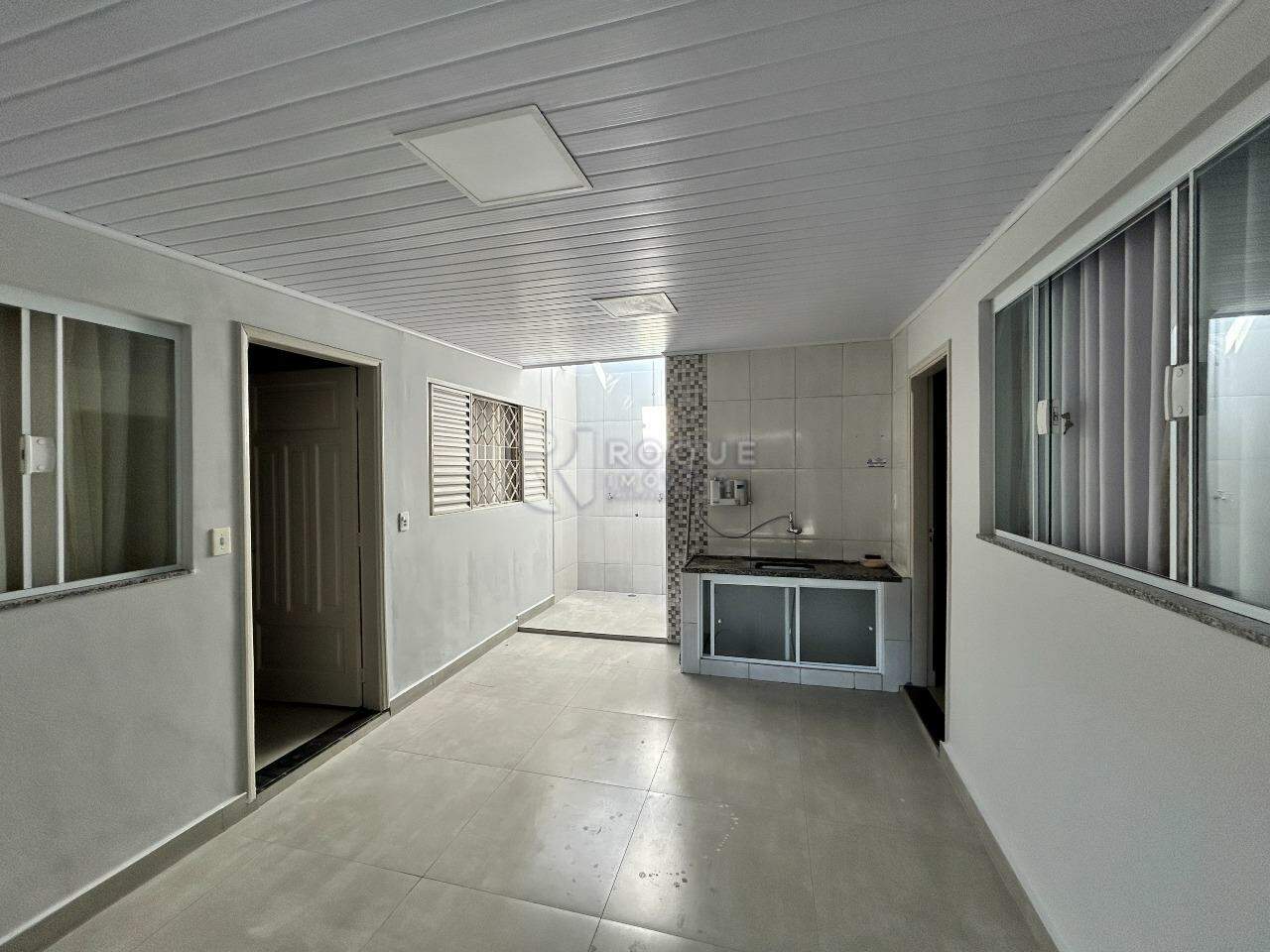 Casa Residencial para aluguel no bairro Jardim Anhanguera: Área de serviço 