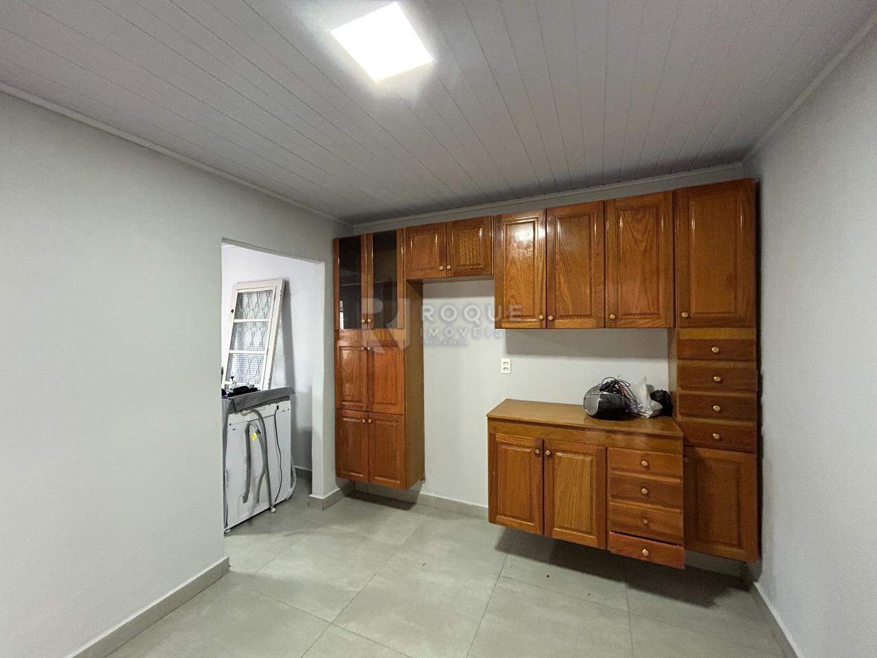 Casa Residencial para aluguel no bairro Jardim Anhanguera: Cozinha 