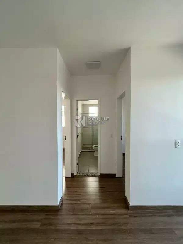 Apartamento à venda no bairro Vale das Esmeraldas: 