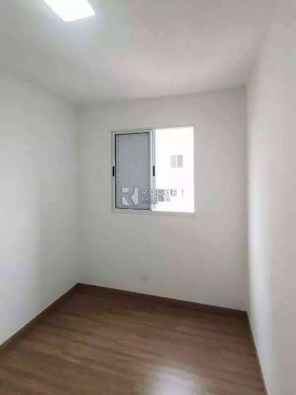 Apartamento à venda no bairro Vale das Esmeraldas: 