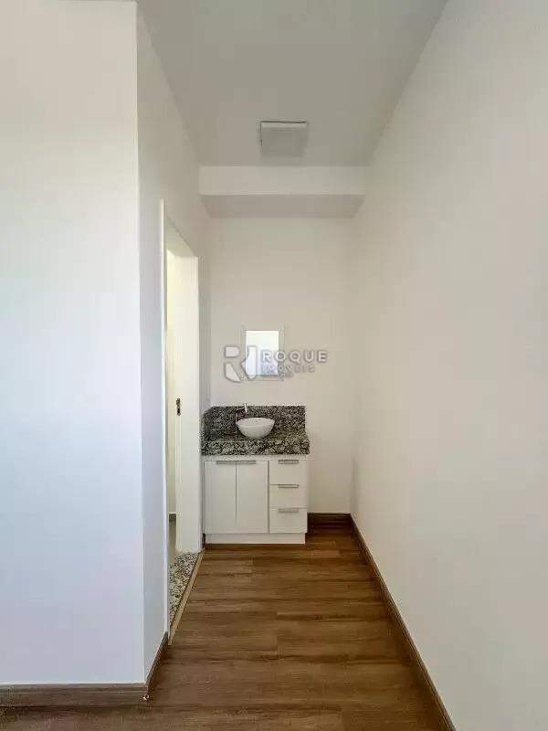 Apartamento à venda no bairro Vale das Esmeraldas: 