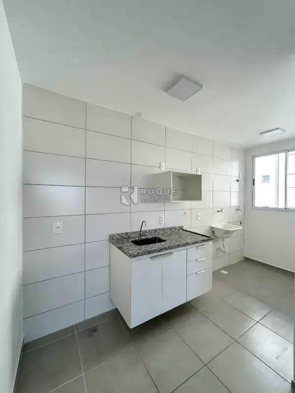 Apartamento à venda no bairro Vale das Esmeraldas: 