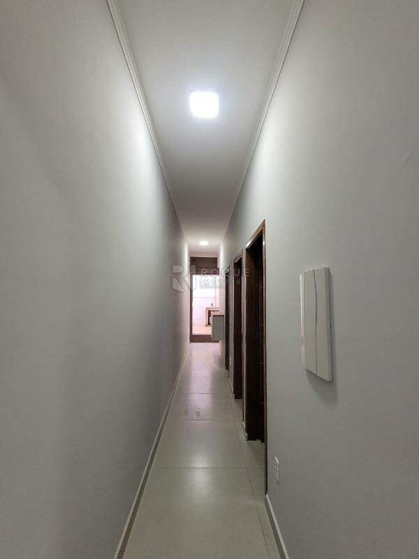 Casa Residencial à venda no bairro Residencial Recanto Verde: Hall dormitórios