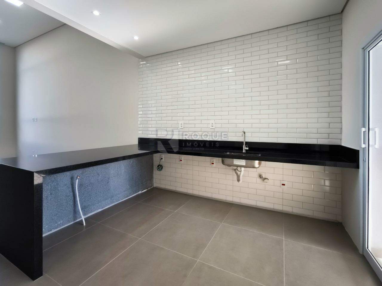 Casa em condomínio à venda no bairro Jardim Porto Real V: COZINHA