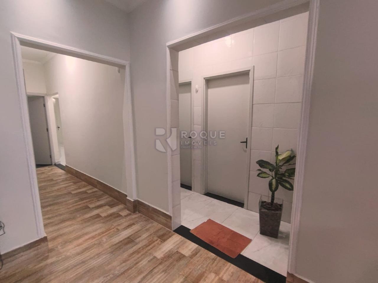 Salas/Conjuntos para aluguel no bairro Centro: Hall