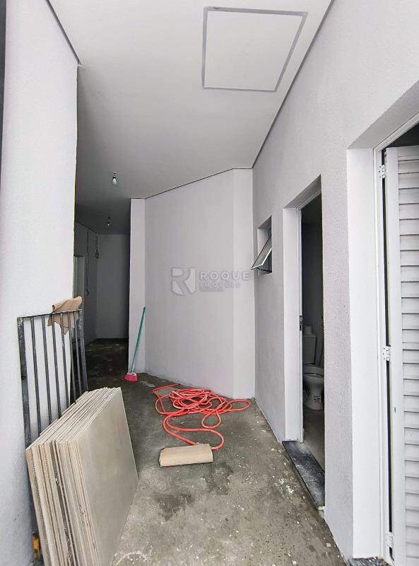 Salão para aluguel no bairro Centro: Fundos 
