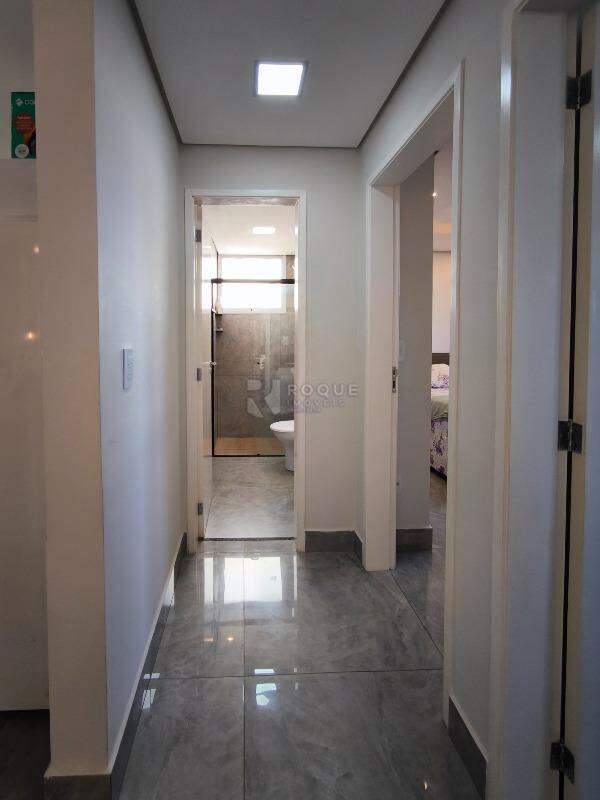 Apartamento à venda no bairro Jardim Trevo: ÁREA DE CIRCULAÇÃO